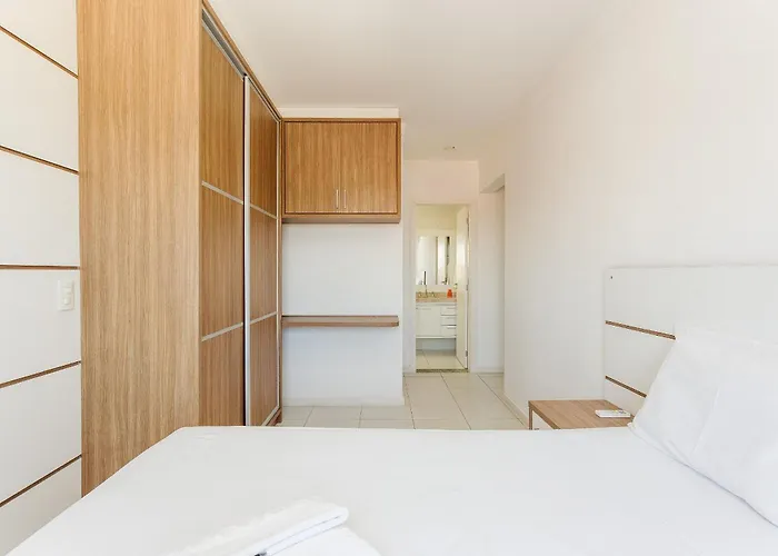 Apartamentos Com Piscina Em Floripa - Cac