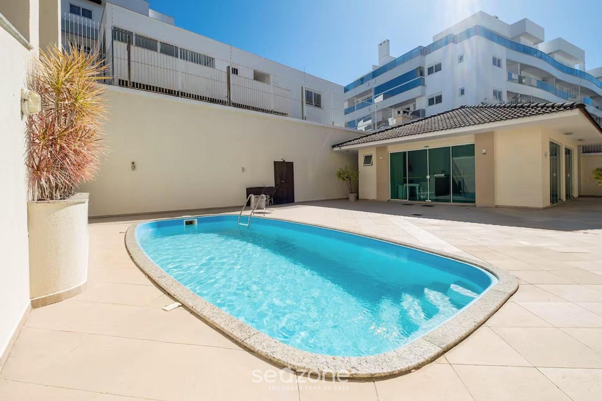 Com Piscina Em Floripa - Cac