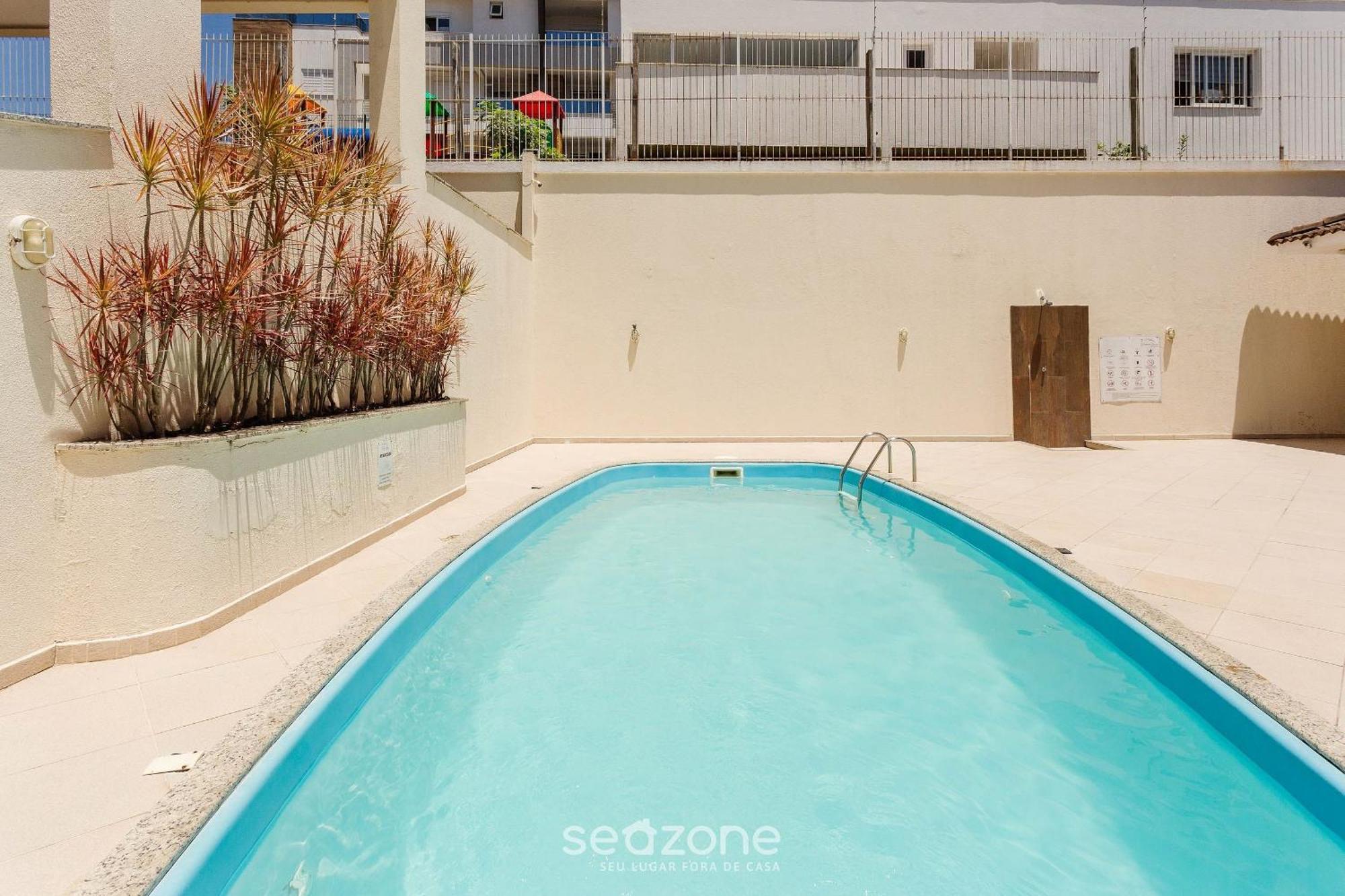 Com Piscina Em Floripa - Cac * Florianópolis